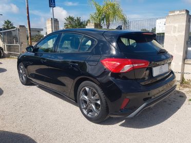 Ford Focus 1.5 tdci 120cv ST Line Navy Rcam Led