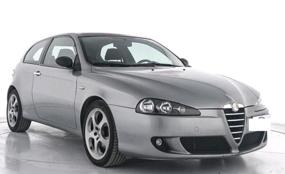 Alfa Romeo 147 1.9 JTD (120) 3 porte Black Line 2008