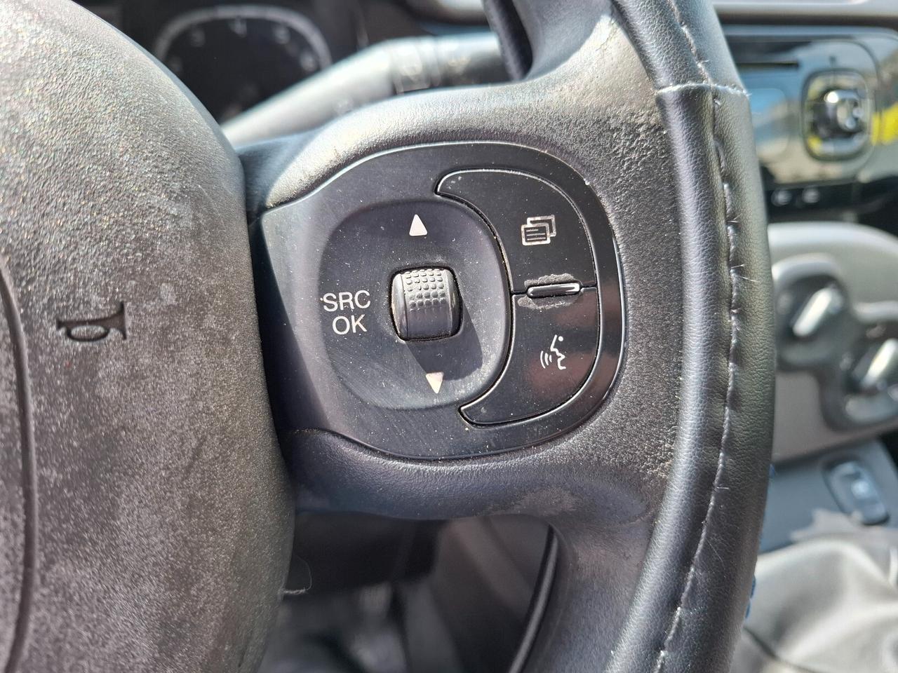 Fiat Panda 1.2 BENZINA LOUNGE - 2012