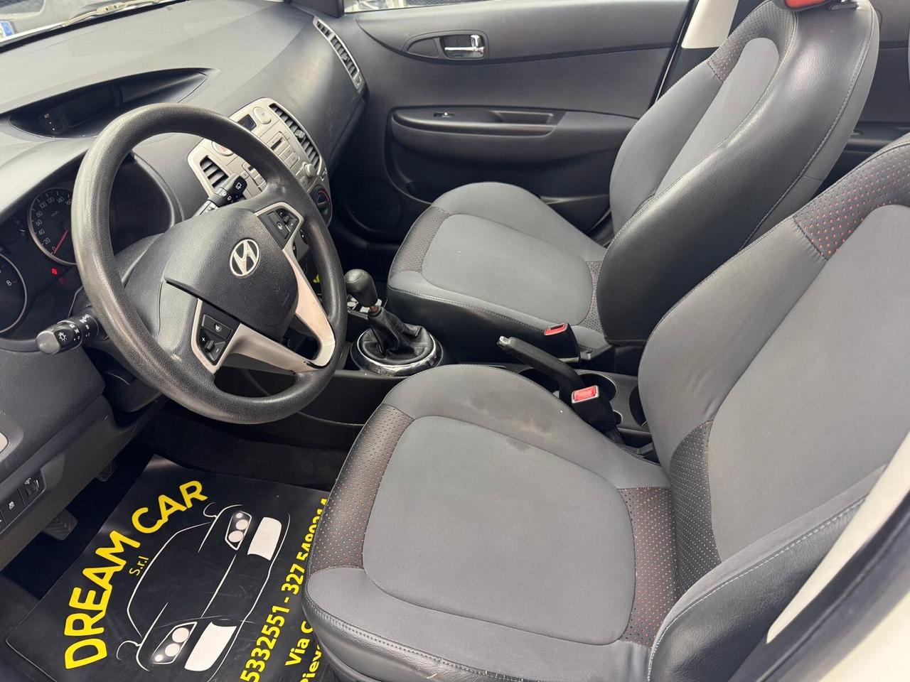 Hyundai i20 1.2 5p. Fiorucci Benzina - Ok Neopatentati