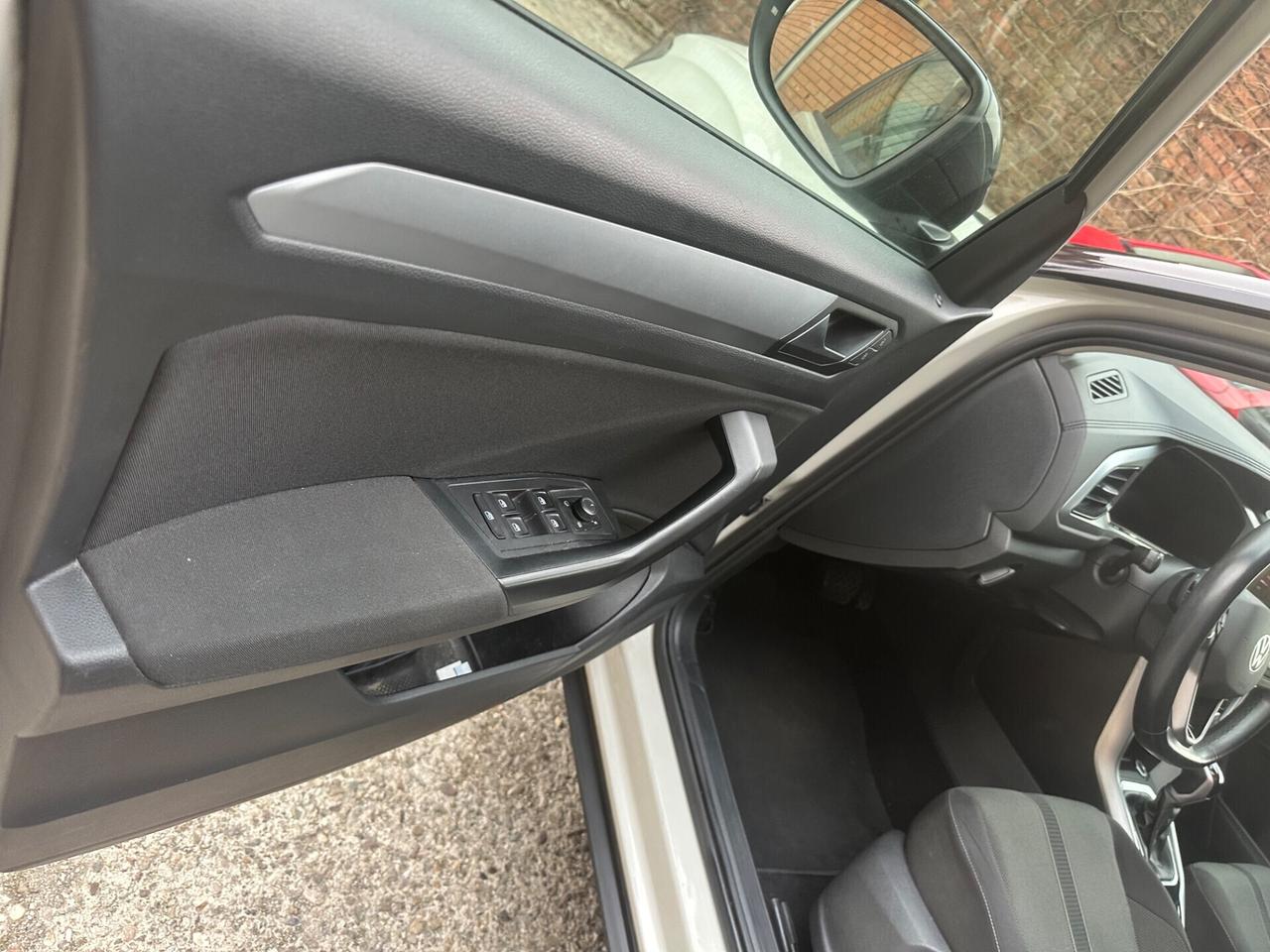 Volkswagen T-Roc 2.0 TDI SCR 150 CV DSG Sport BlueMotion Technology