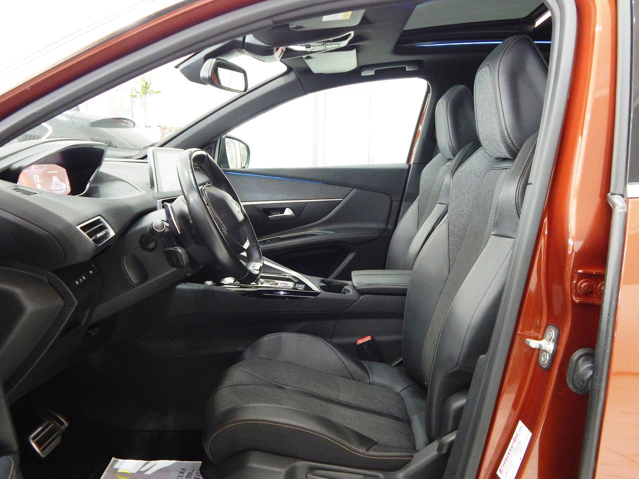 Peugeot 3008 1.5 bluehdi GT Line Aut TETTO-NAVI-PELLE-PARK