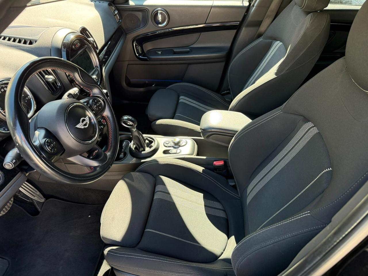 Mini 2.0 Cooper SD Hype Countryman Automatica