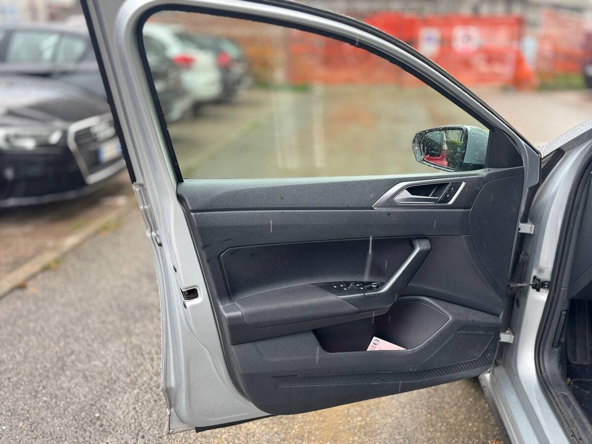 Volkswagen Polo 1.0 tsi Highline 115cv dsg