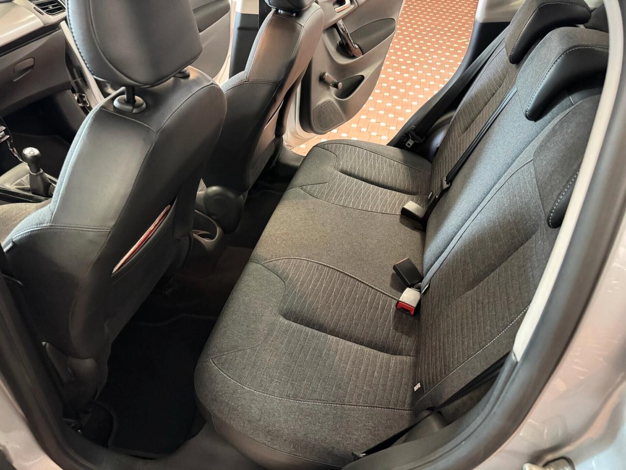 Citroen C3 1.2 PureTech 82 Exclusive - IDEALE PER NEOPATENTATI
