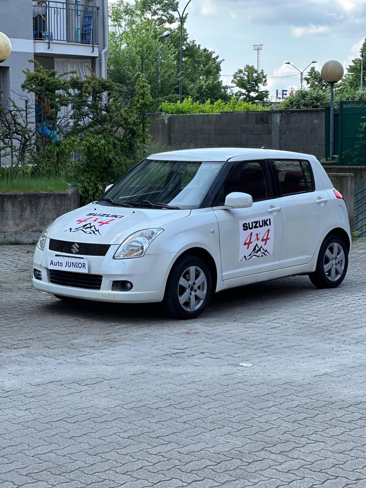 Suzuki Swift 1.3 4x4 5p. Outdoor Line GL