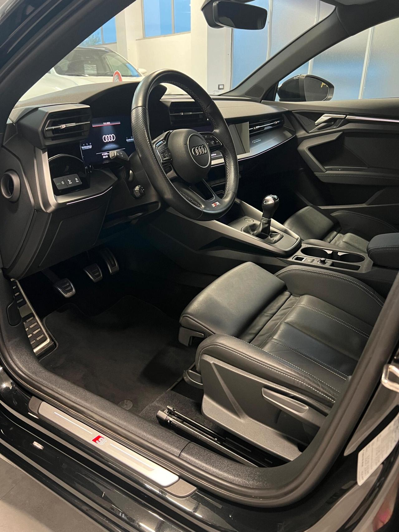Audi A3 SPB 30 TDI S line edition