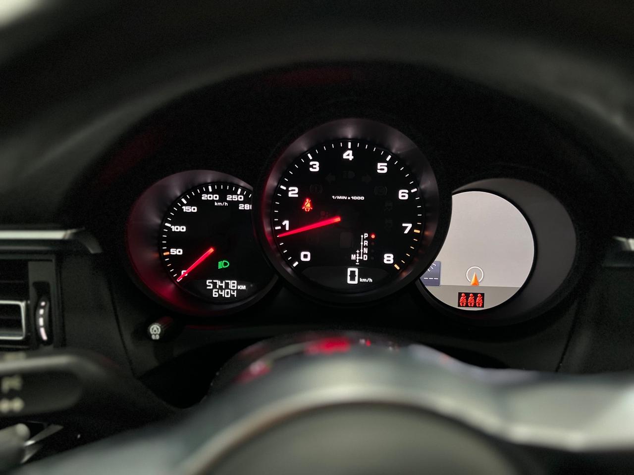Porsche Macan 2.0 PDK 245 cv