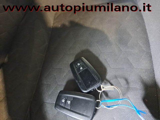TOYOTA Corolla Touring Sports 1.8 Hybrid Business