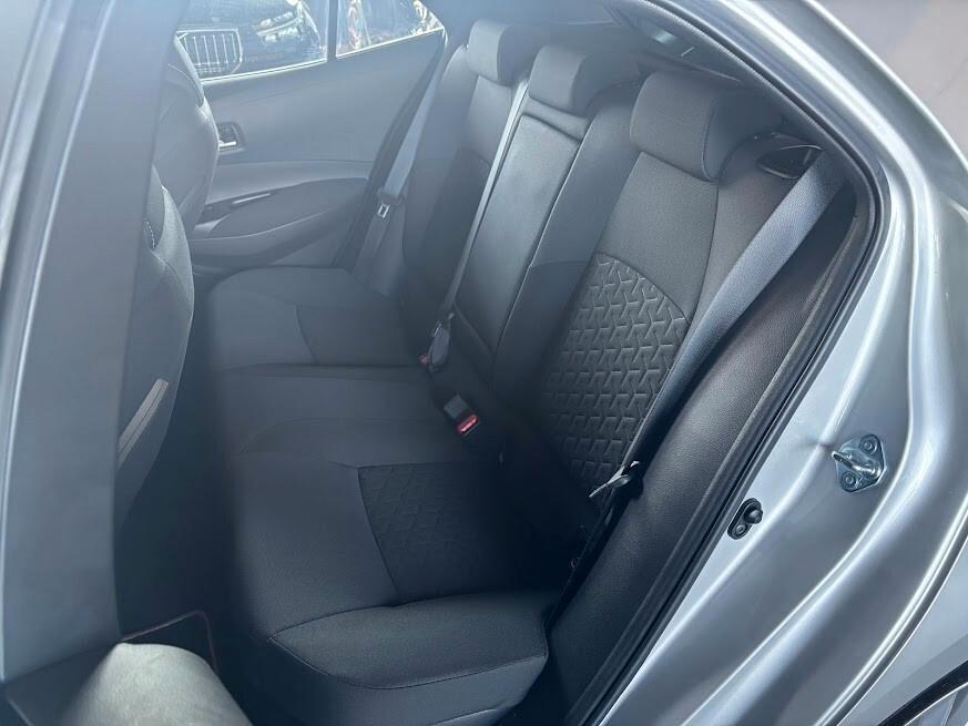 Toyota Corolla 1.8 Hybrid Active NEOPATENTATI CON IVA ESPOSTA