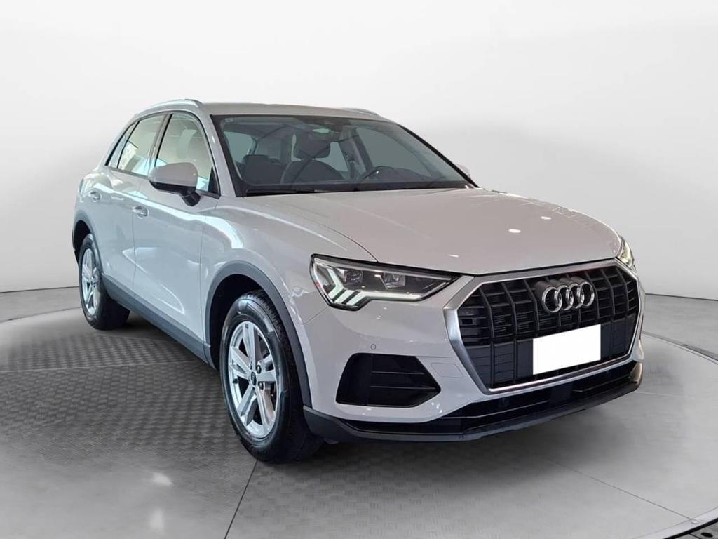 Audi Q3 35 1.5 TFSI Evo2 Business S tronic