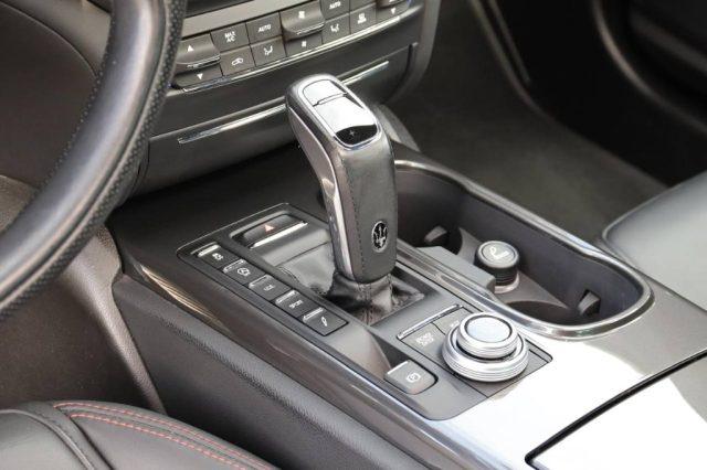 MASERATI Ghibli 330 CV MHEV Executive GranSport