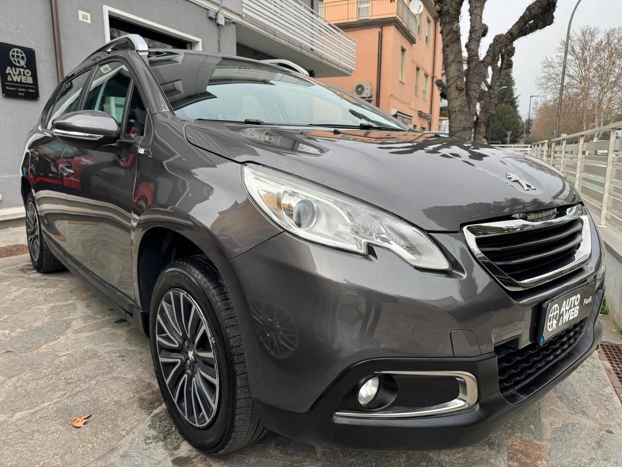 PEUGEOT 2008 PureTech 82 ALLURE GPL NEOPAT