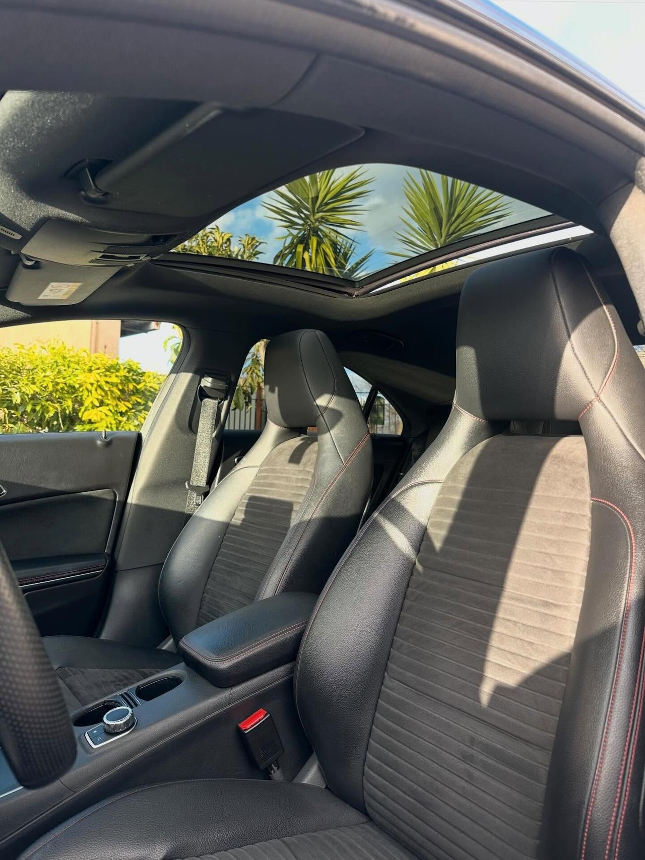 Mercedes-benz CLA 200 d 4Matic Automatic Premium