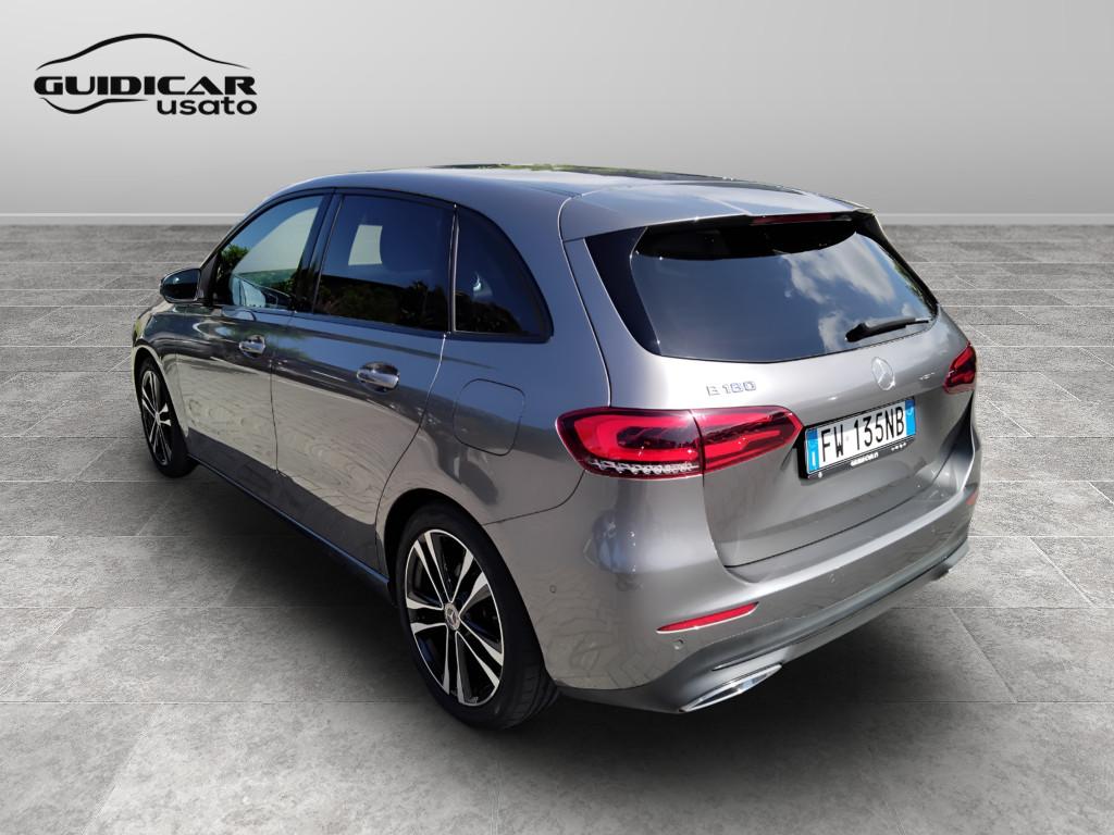 Mercedes-Benz Classe B - W247 2018 - B 180 Sport Plus auto