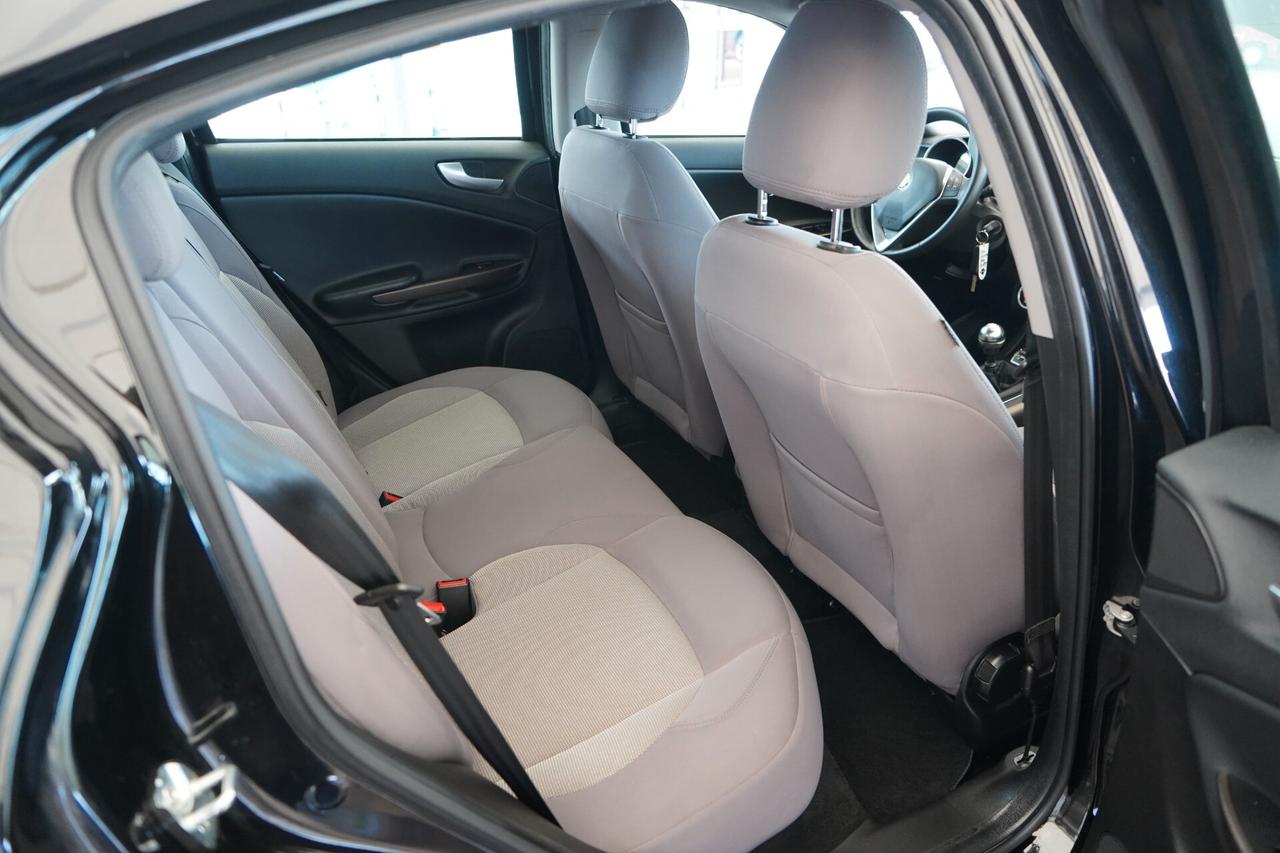 Alfa Romeo Giulietta 2.0 JTDm-2 150 CV Distinctive