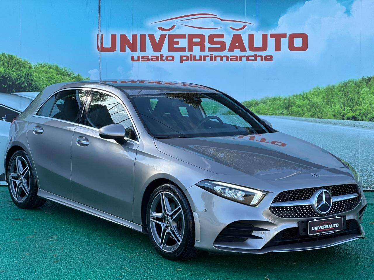 Mercedes-Benz A180d 116cv Premium AMG 2019