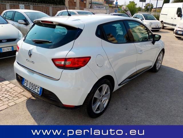 Renault Clio 1.2 75CV 5 porte Zen