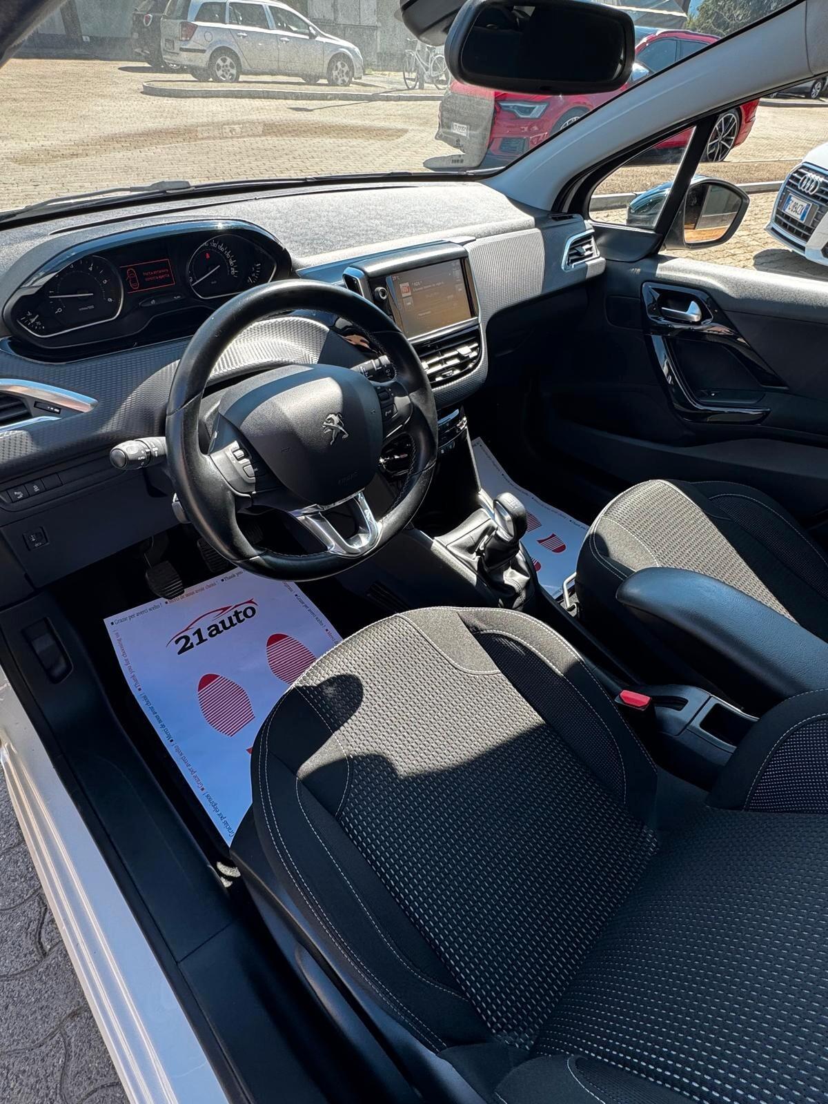 Peugeot 208 BlueHDi 75 5 porte Allure