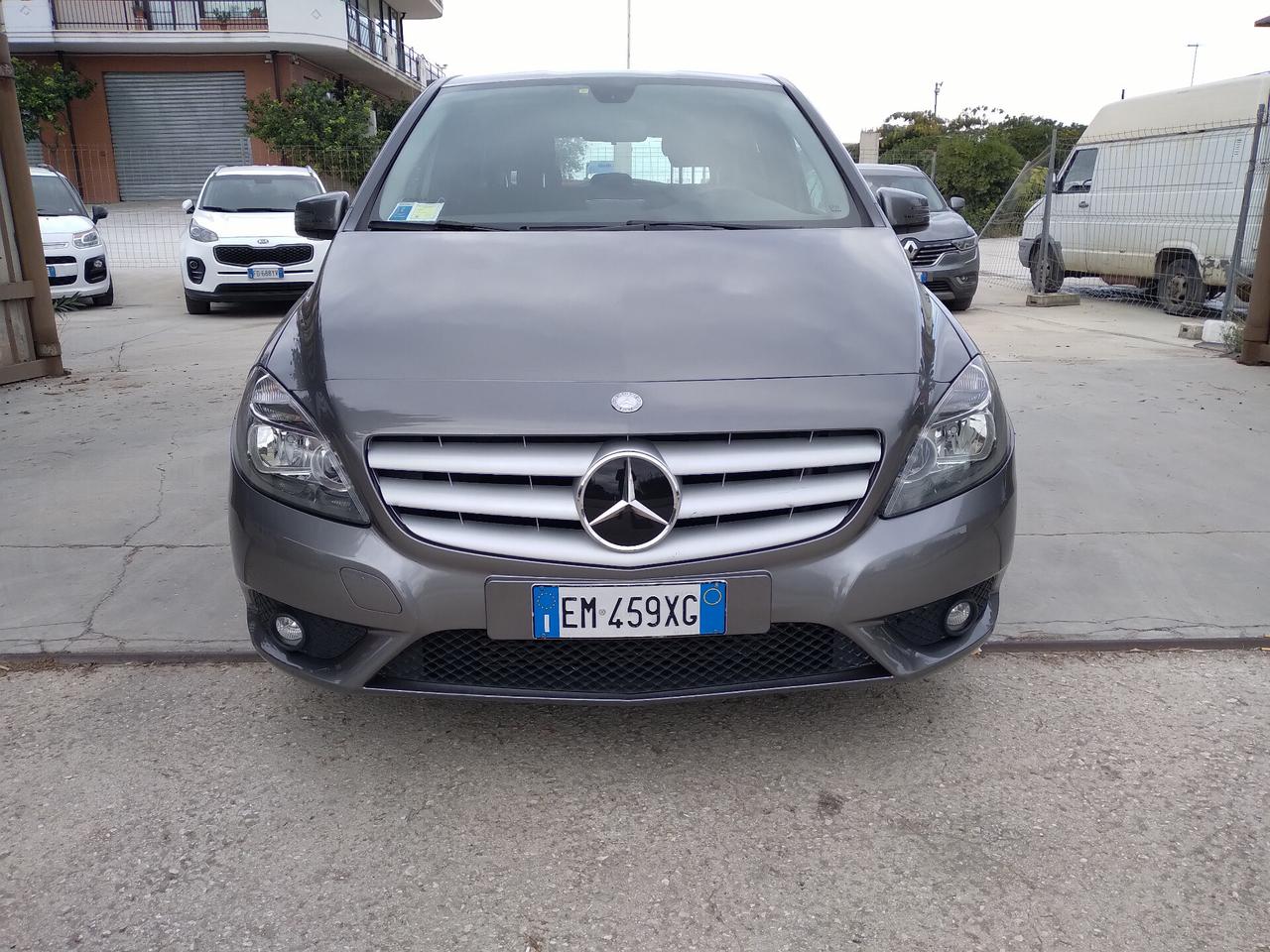 Mercedes-benz B 180 CDI BlueEFFICIENCY Executive