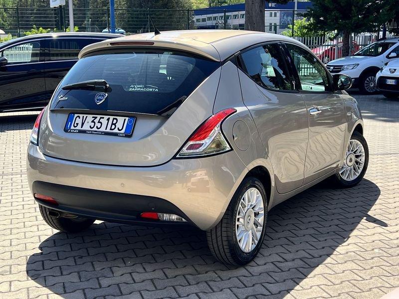 Lancia Ypsilon 1.3 MultiJet 95cv Stop&Start Platinum