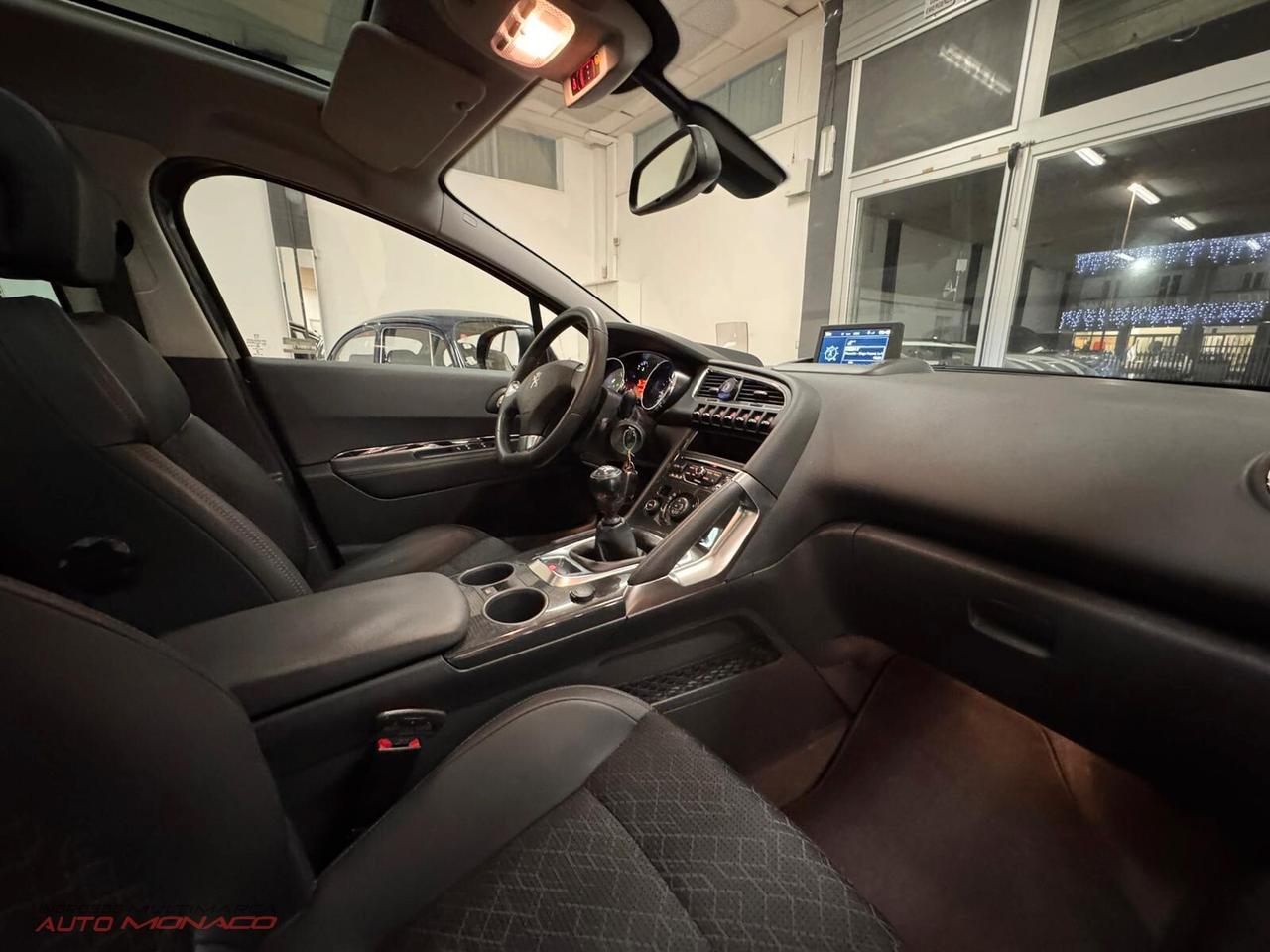 Peugeot 3008 1.6 HDi 115CV Allure 2014