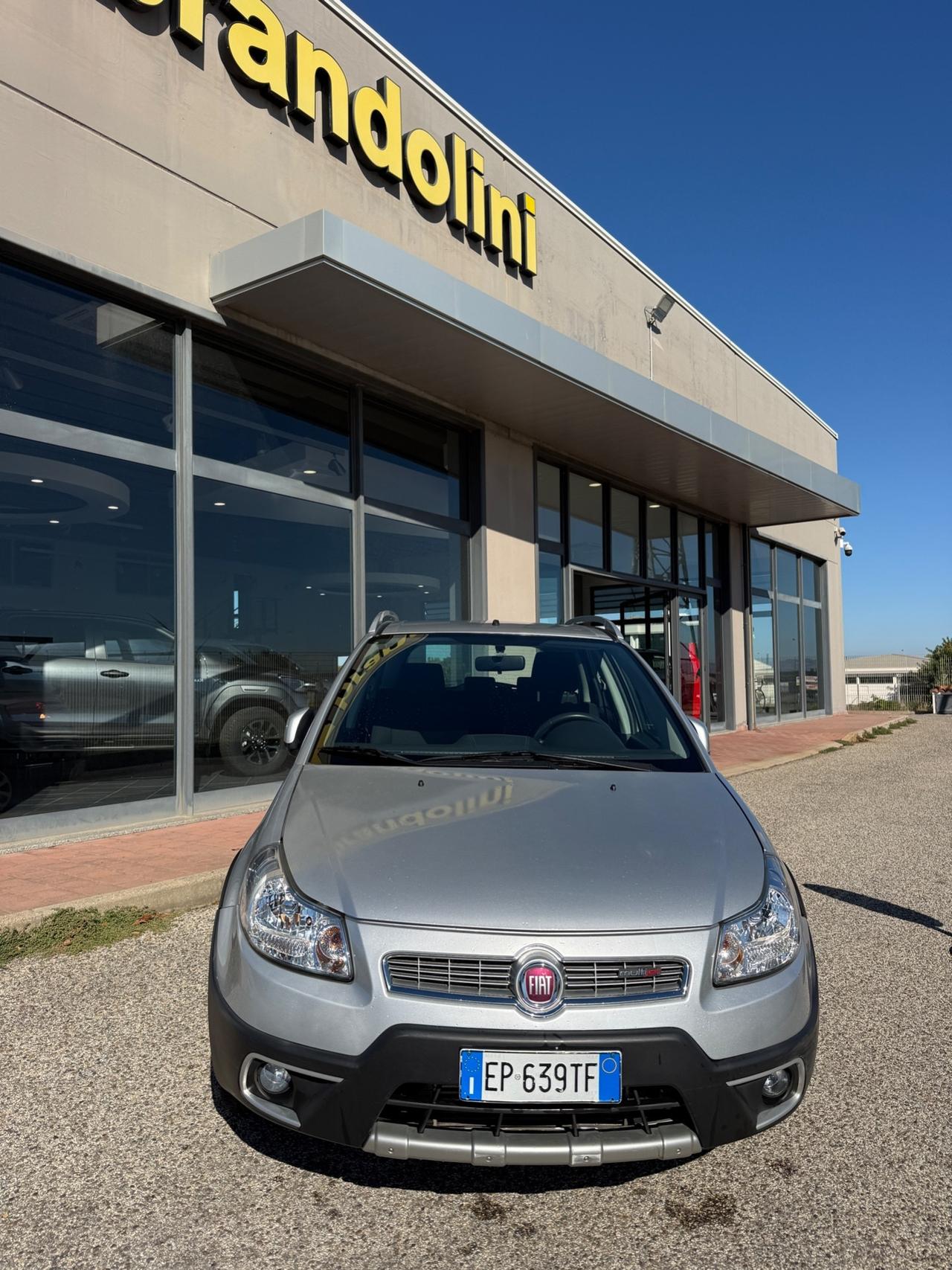 Fiat Sedici 2.0 MJT 16V DPF 4x4 Emotion MY13"