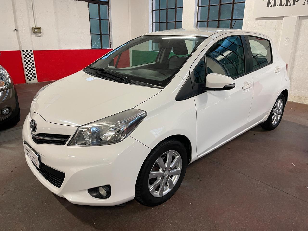 Toyota Yaris 1.0 5 porte NEOPATENTATI