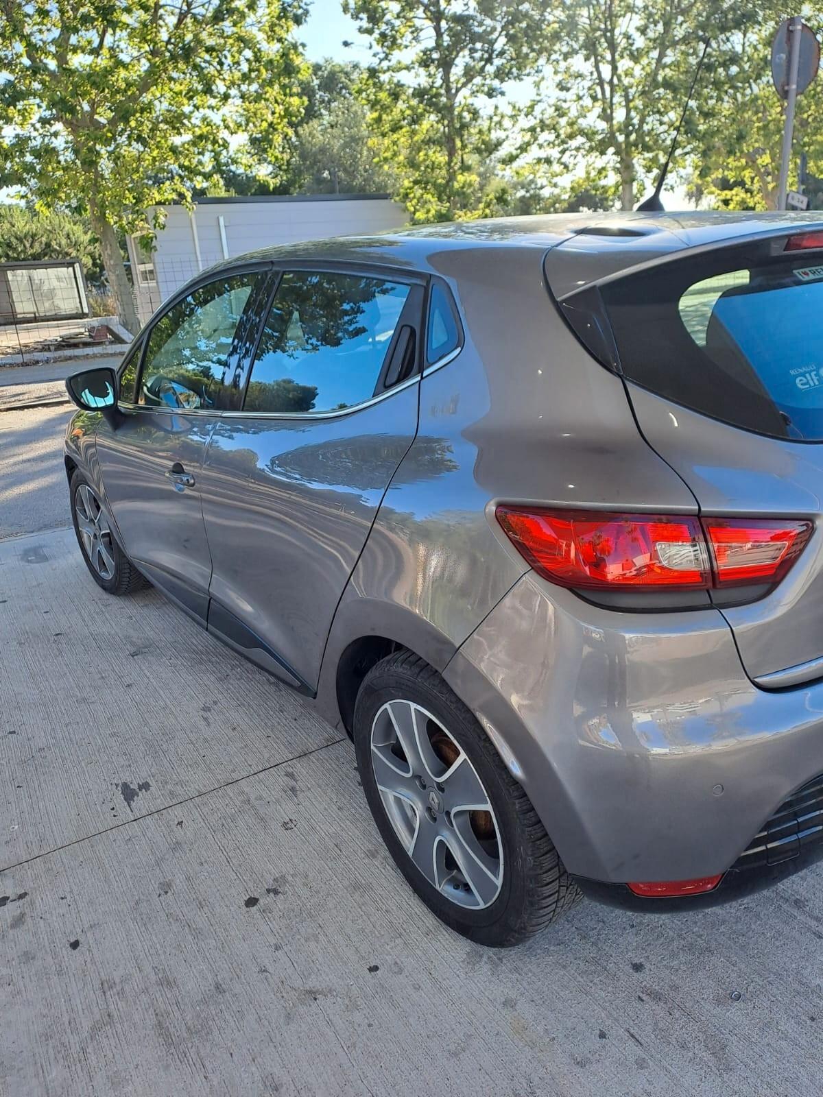 Renault Clio 1.5 dCi 8V 75CV 5 porte Live