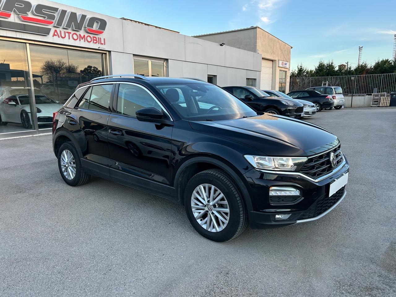 Volkswagen T-Roc 1.6 TDI SCR Business BlueMotion Technology