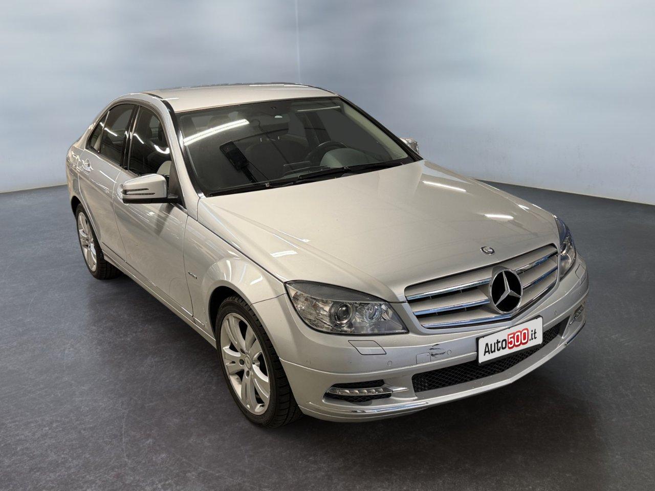 Mercedes C 180 CGI BlueEfficiency Avantgarde c/bixeno Berlina