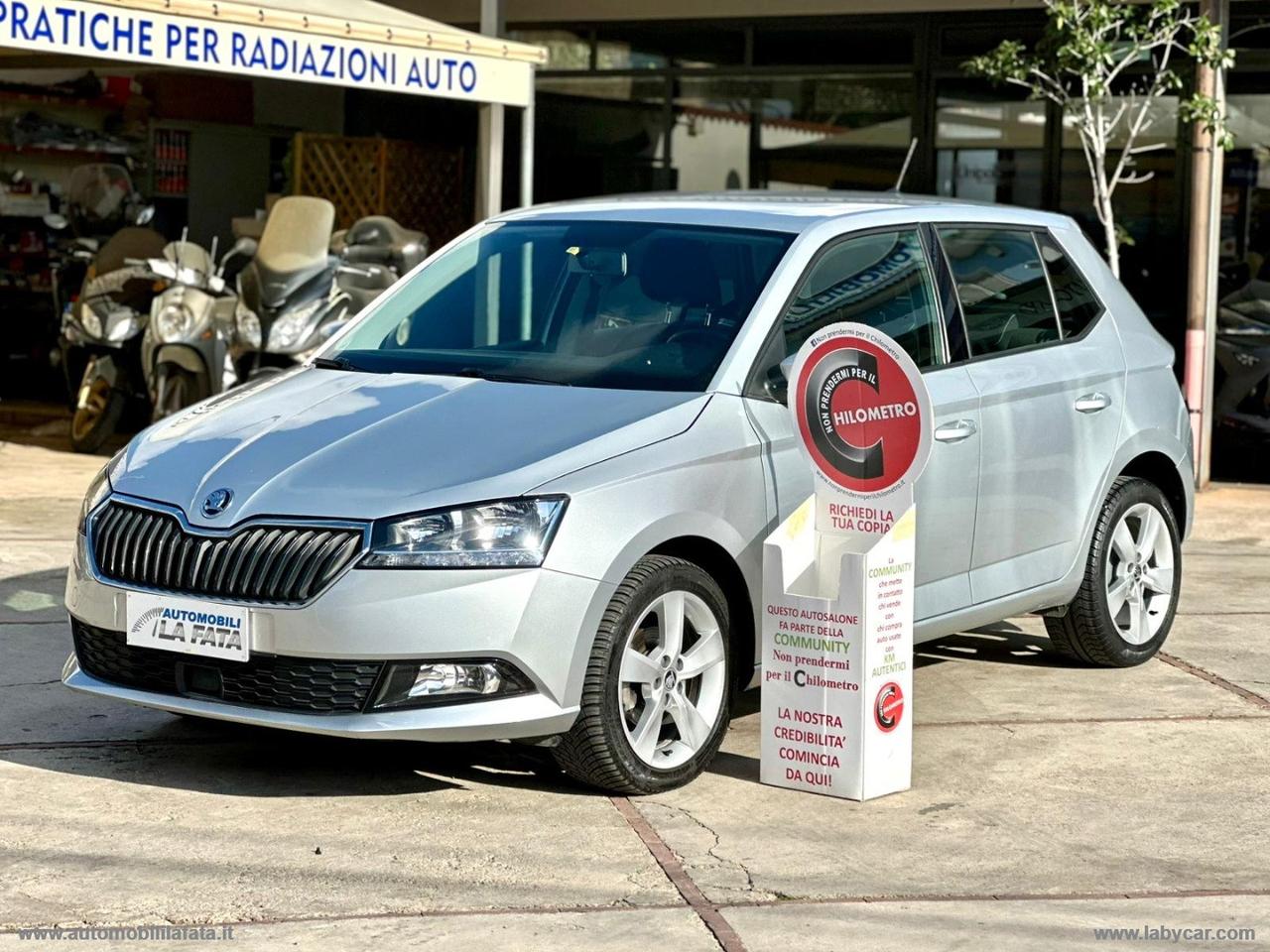 SKODA Fabia 1.0 MPI 60 CV Design Edition PER NEOPATENTATI