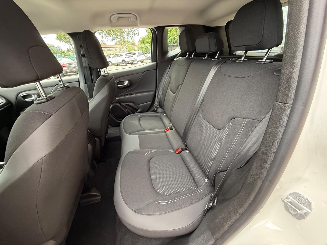 Jeep Renegade 1.0 Benzina 120 CV - Neopatentati