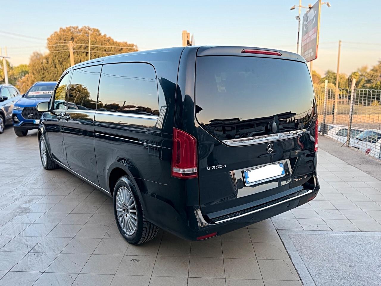 Mercedes-benz V 250 d Automatic Premium Extralong
