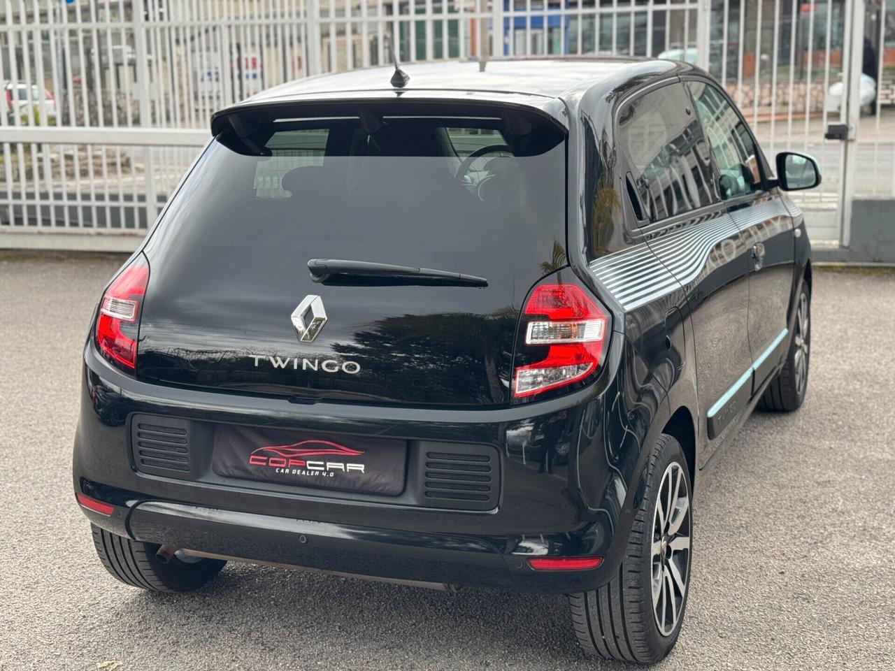 Renault Twingo 1.0 71CV Cosmic 2019