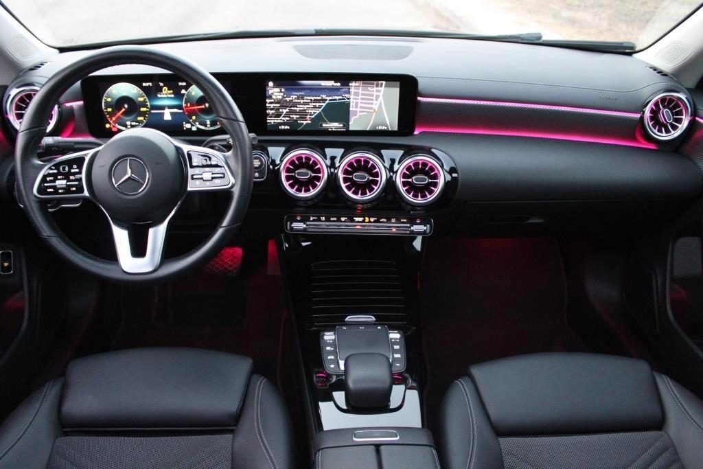MERCEDES CLA aut. Sport *Tetto Apr. *Luci Ambiente