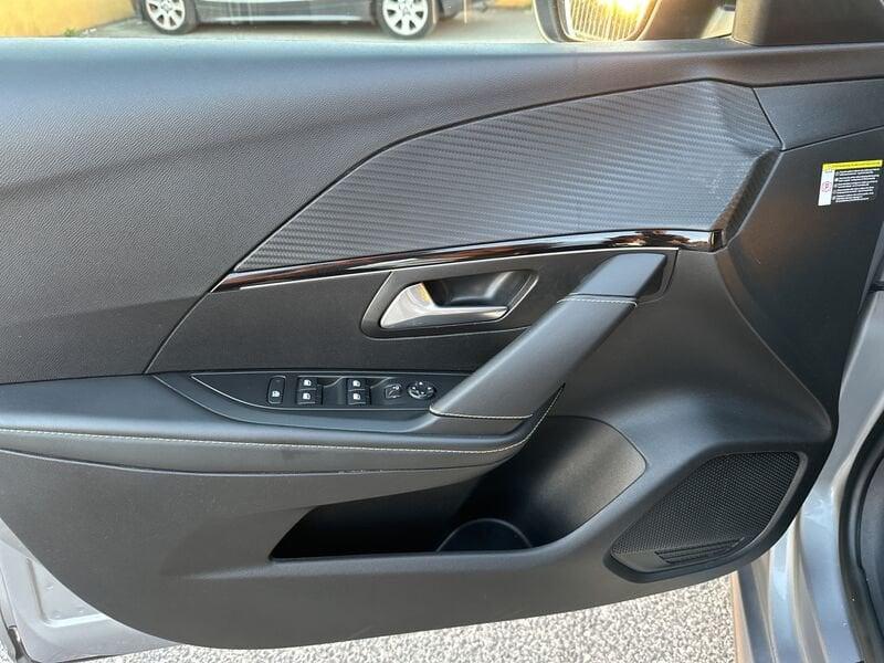 Peugeot 208 208 PureTech 100 Stop&Start 5 porte GT Line