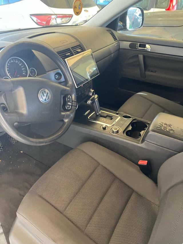 VOLKSWAGEN Touareg 2.5 R5 TDI