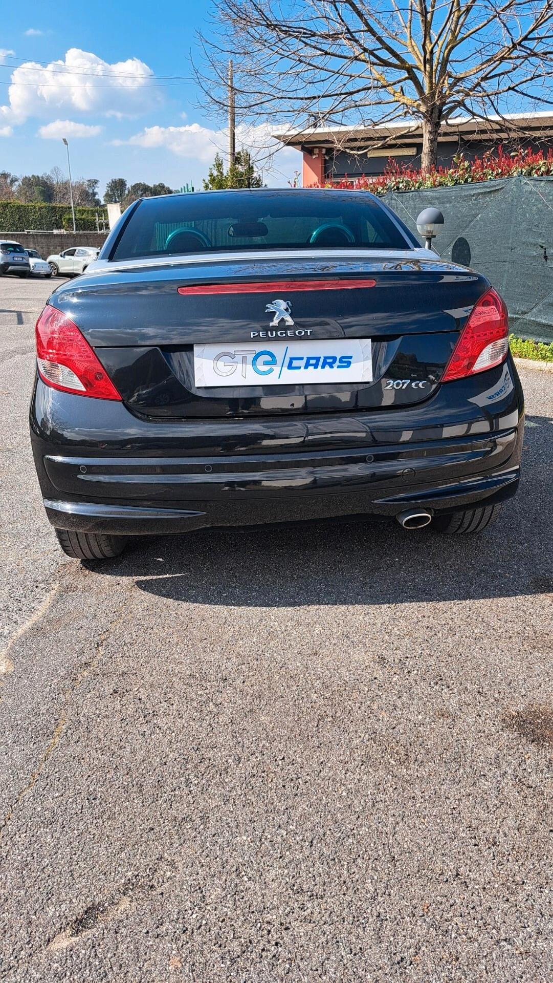 Peugeot 207 CC - 1.6 8V HDi - Allure