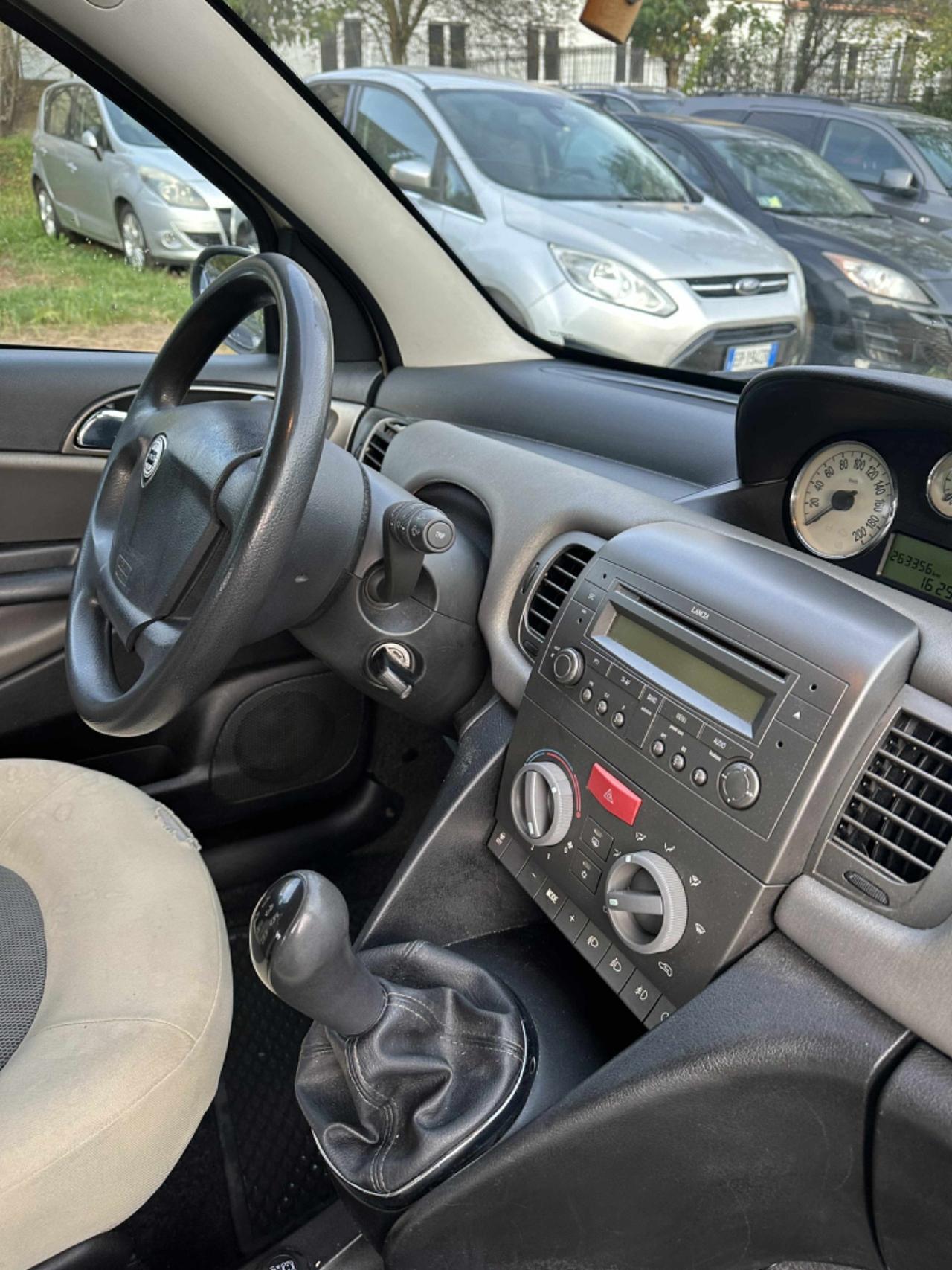 Lancia YPSILON 1.3 MULTIJET 16V KMCERT GARANZ UNICOPR