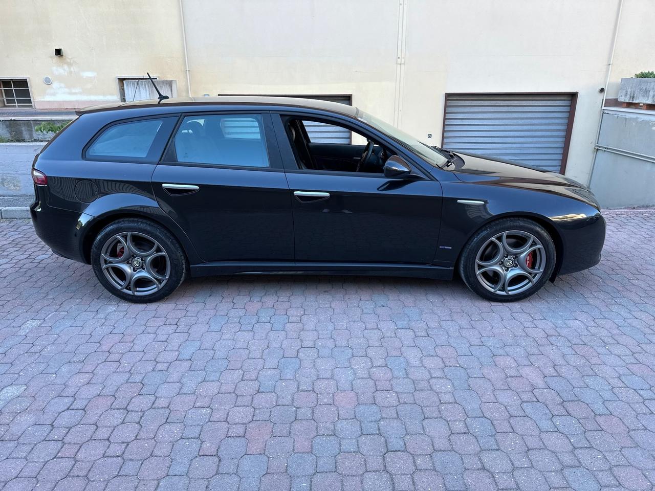Alfa Romeo 159 1.9 JTDm 150CV SW TURISMO - PELLE CERCHI 18”
