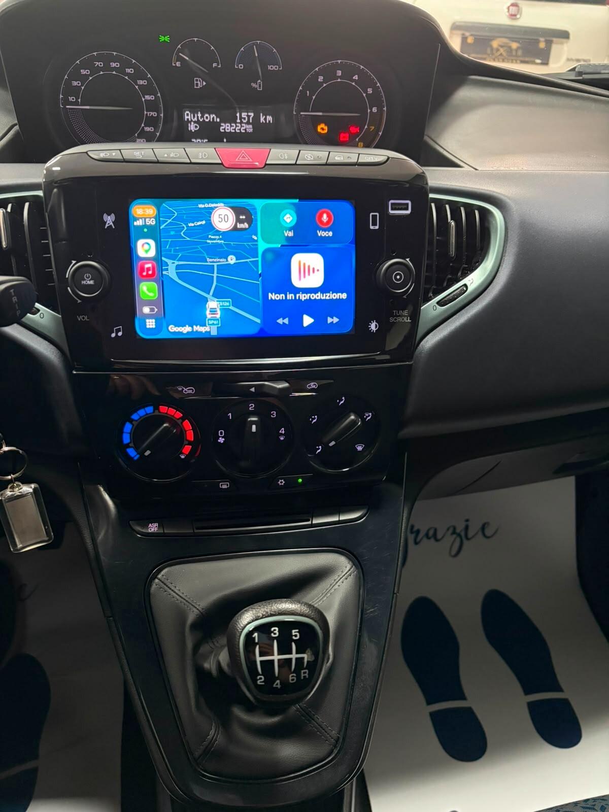 Lancia Ypsilon 1.0 FireFly 5 porte S&S Hybrid Gold