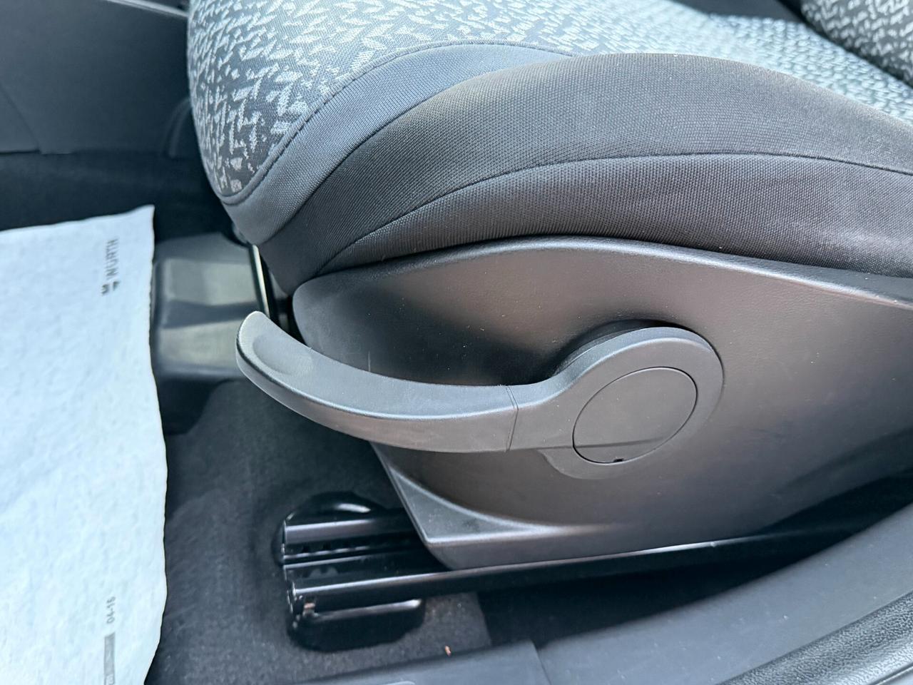 Lancia Ypsilon 1.2 69 cv. ELEFANTINO BLU