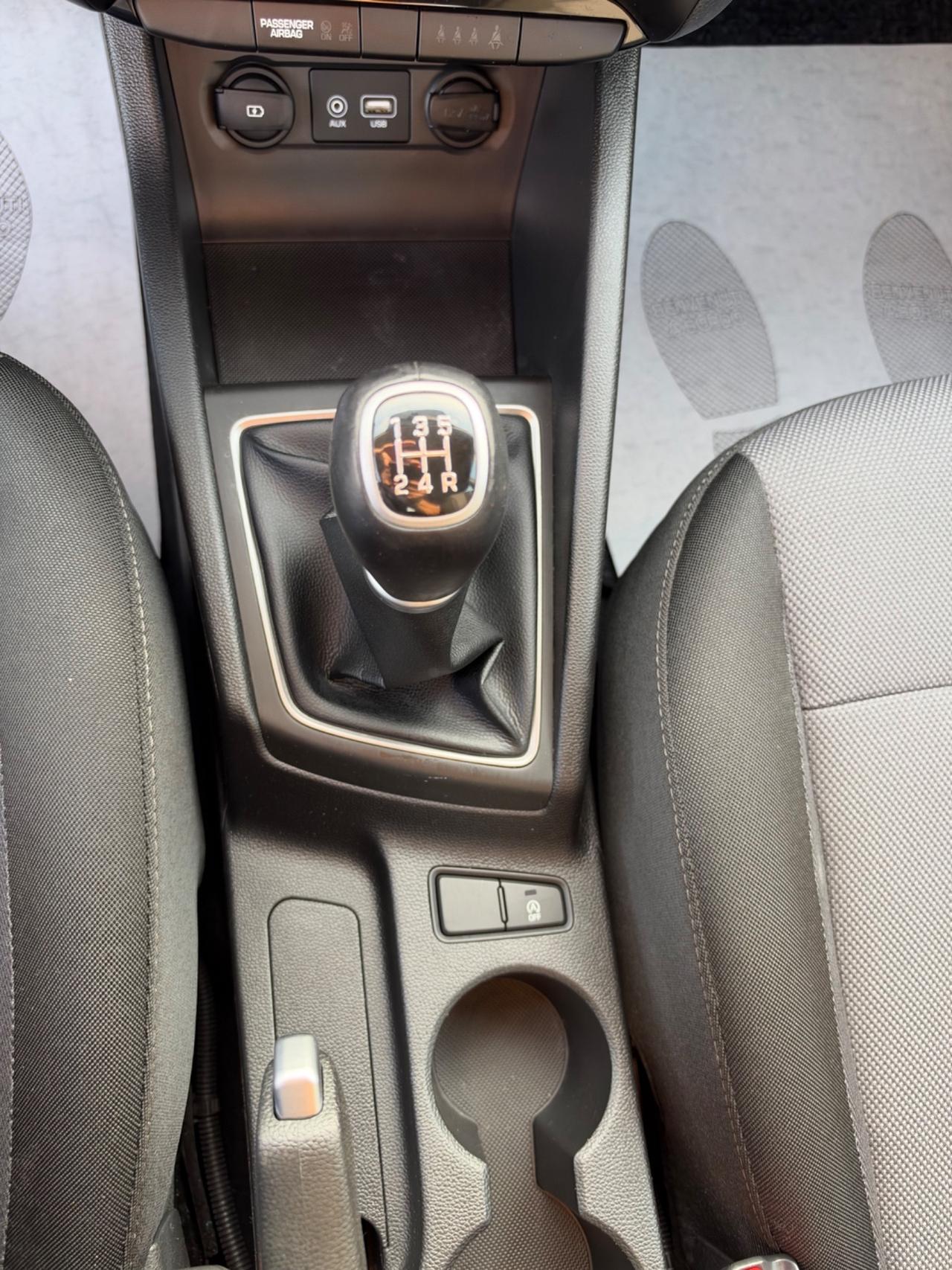 Hyundai i20 1.2 5 porte Connectline 35.000KM