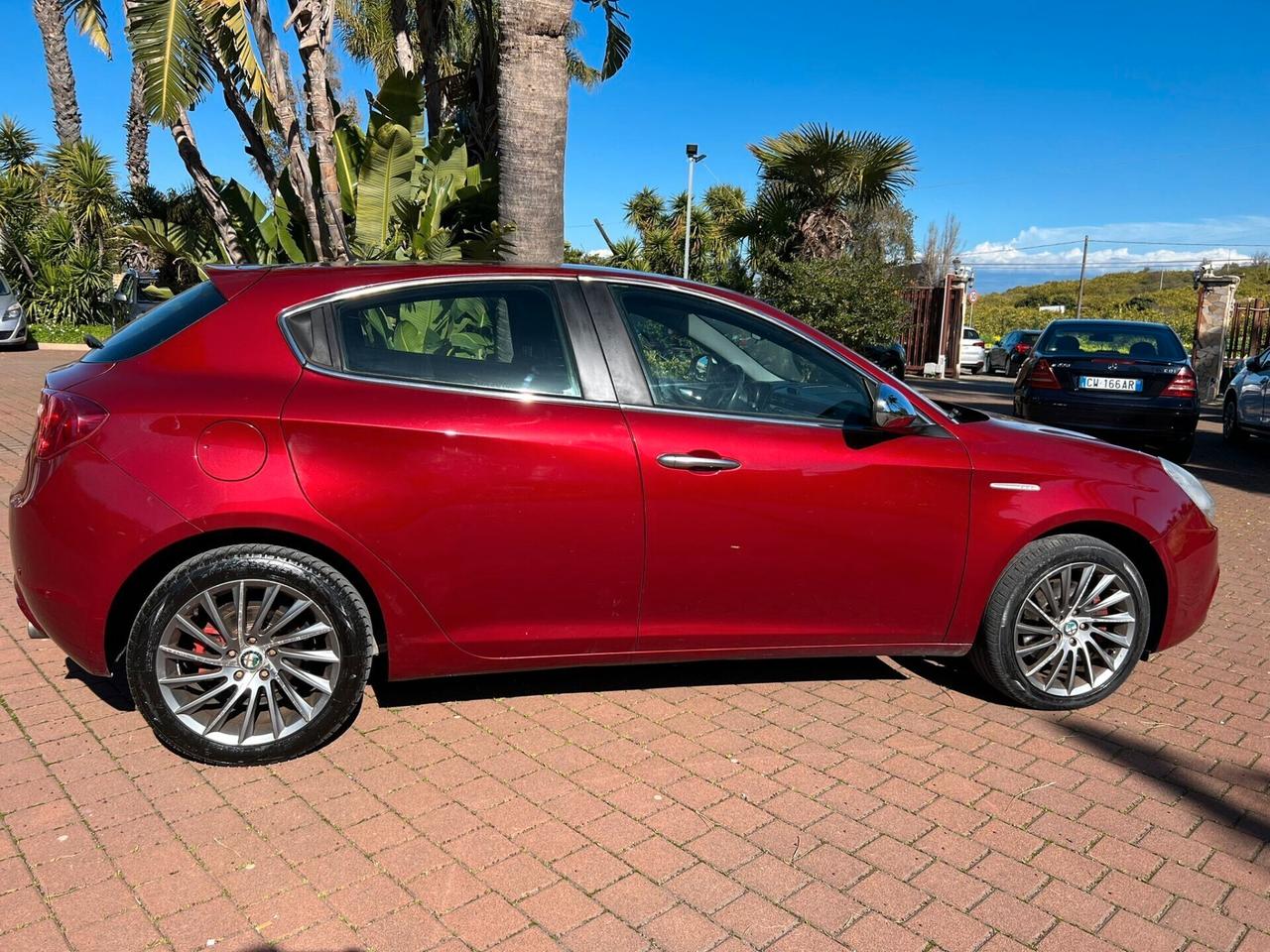 Alfa Romeo Giulietta 2.0 JTDm-2 140 CV Exclusive