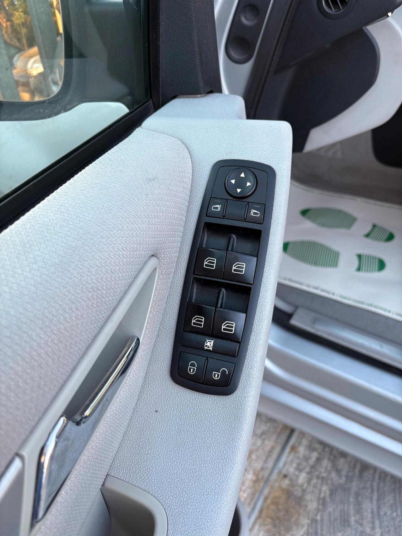 Mercedes-benz B 200 CDI