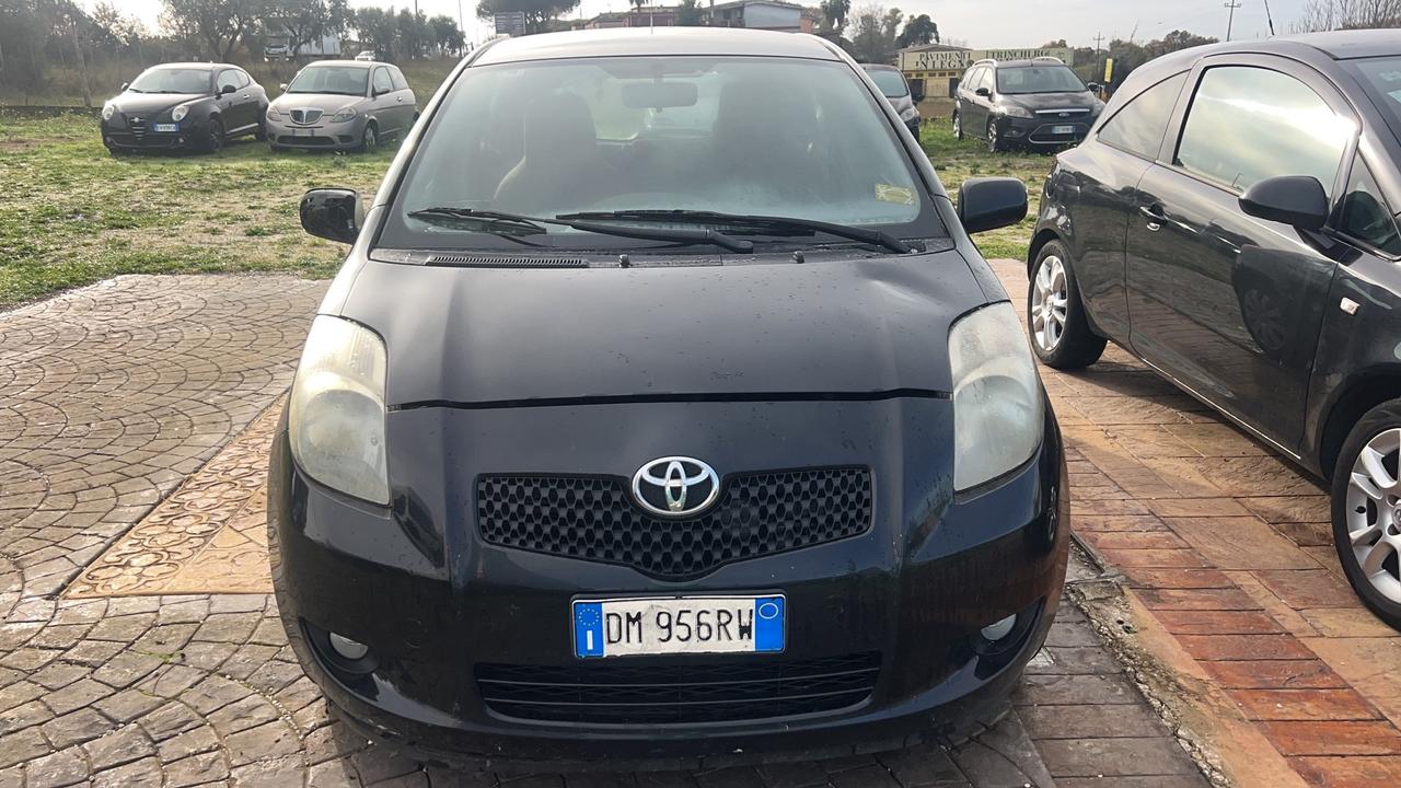 Toyota Yaris 1.4 D-4D automatico