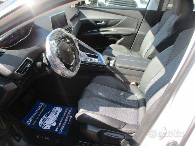 Peugeot 3008 NAVI/PDC/CAMERA/LED/CROMO