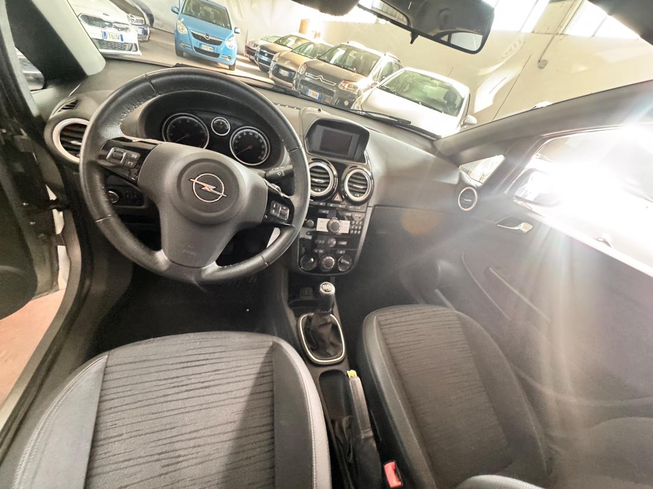 Opel Corsa 1.2 85CV 5 porte GPL-TECH Edition