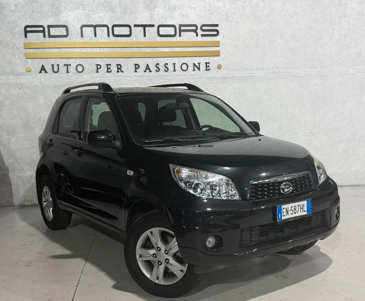 Daihatsu Terios Benzina Automatica 4x4 Neopatentati